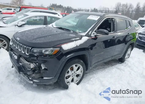 2022 Jeep Compass Limited 4X4 z USA, uszkodzony, nr VIN 3C4NJDCB1NT126594